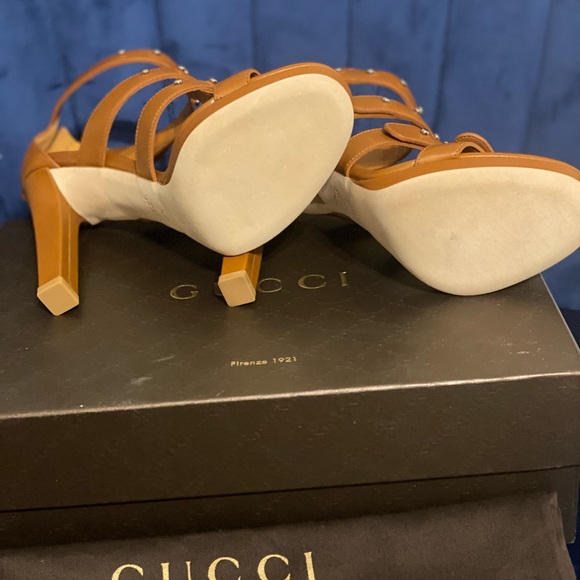 Gucci Sandals - Picture 2 of 4